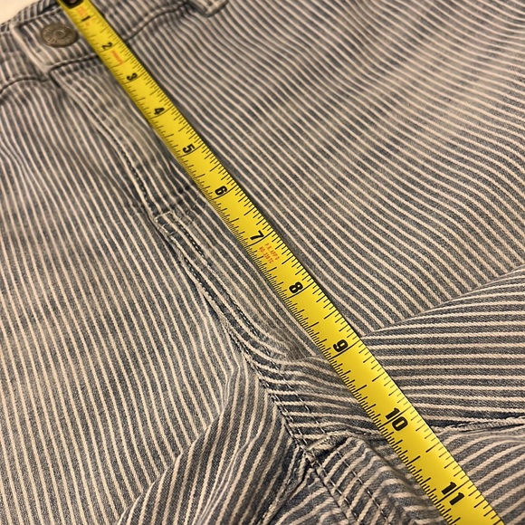 R.L. CHAPS MADDEN CAPRI JEANS (10) - Picture 11 of 14